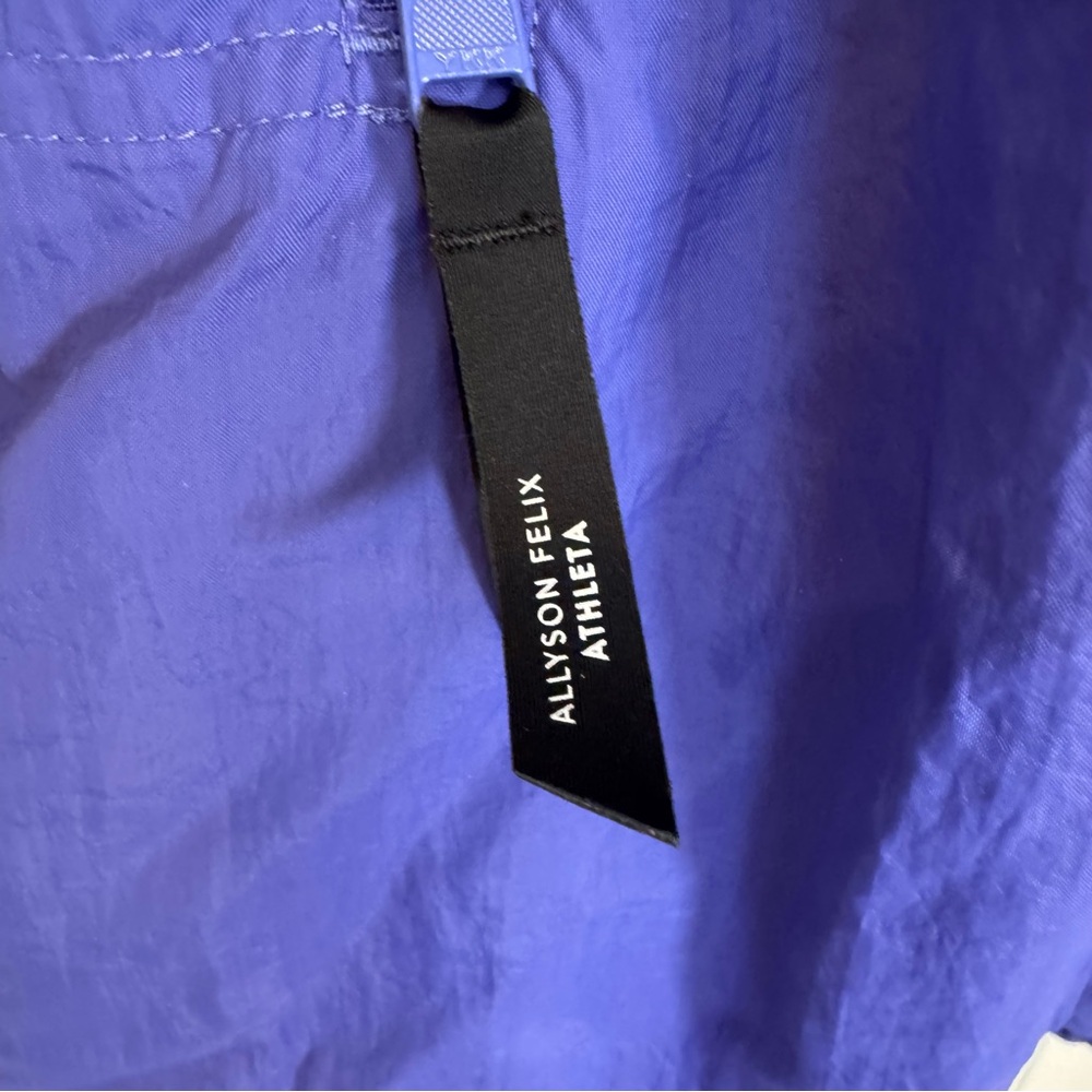 Athleta‎ x Allyson Felix Women Purple Hooded Windbreaker Zip Pockets Size M - Picture 4 of 12